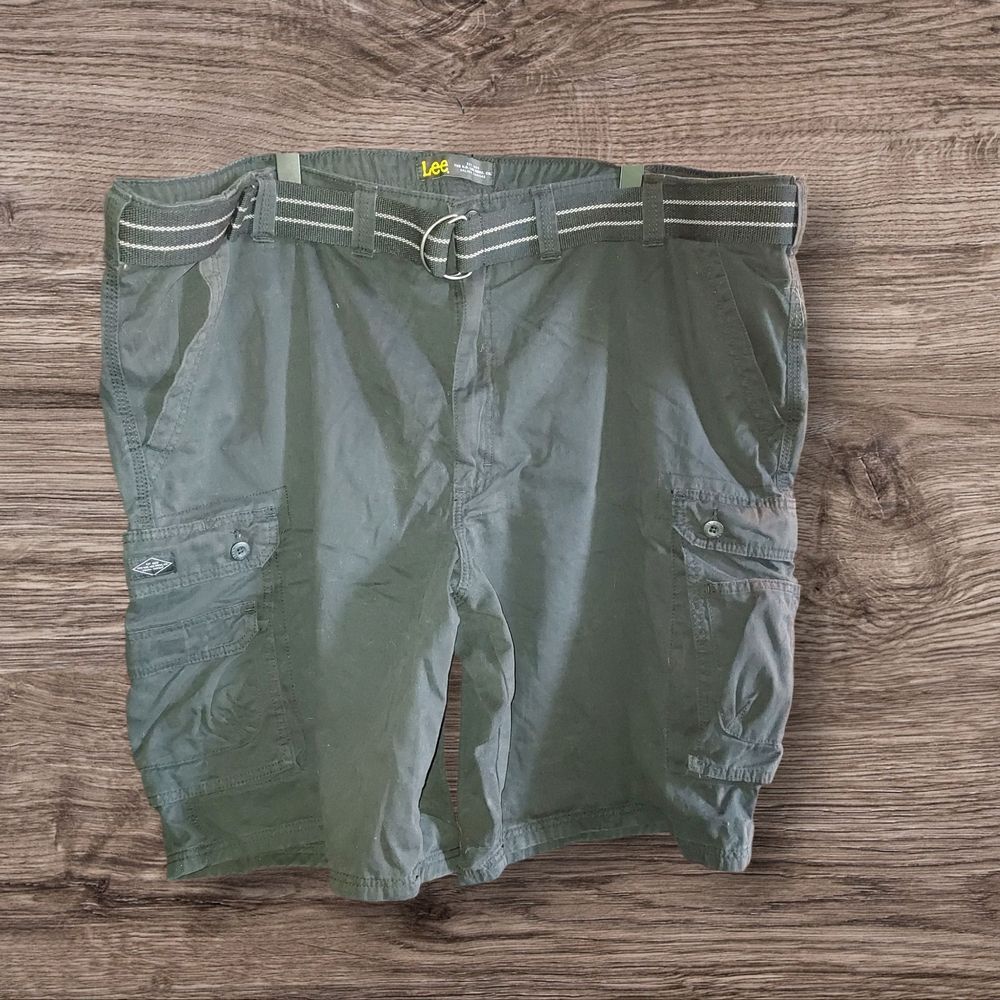 Lee Black Cargo Shorts with Belt